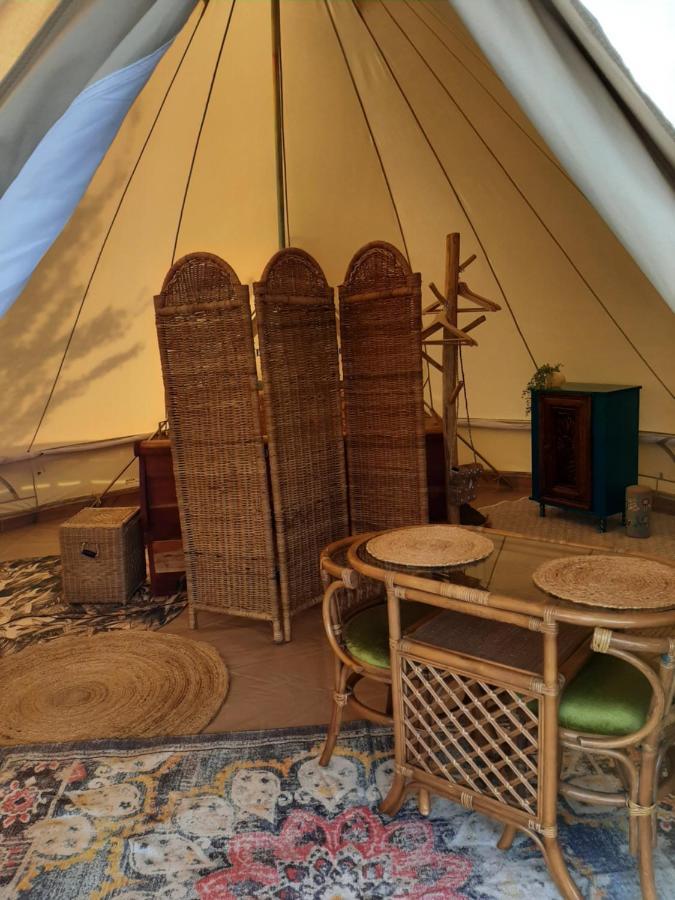 Glamping De Vrije Wind, Tentverhuur Houwerzijl Extérieur photo